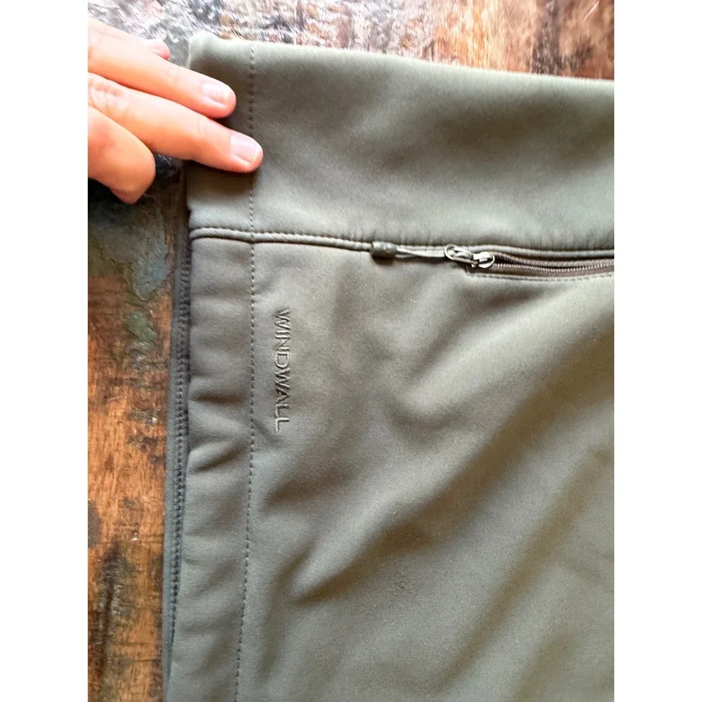 Mens 2XL the Northface Windwall Vest. Green.